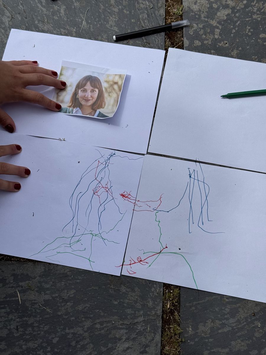 Collage de dibujos colectivos