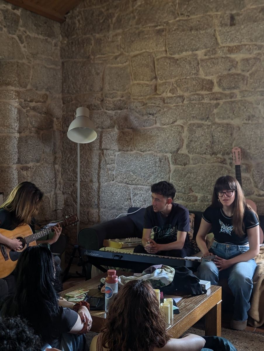 Jam session en la sala de piedra
